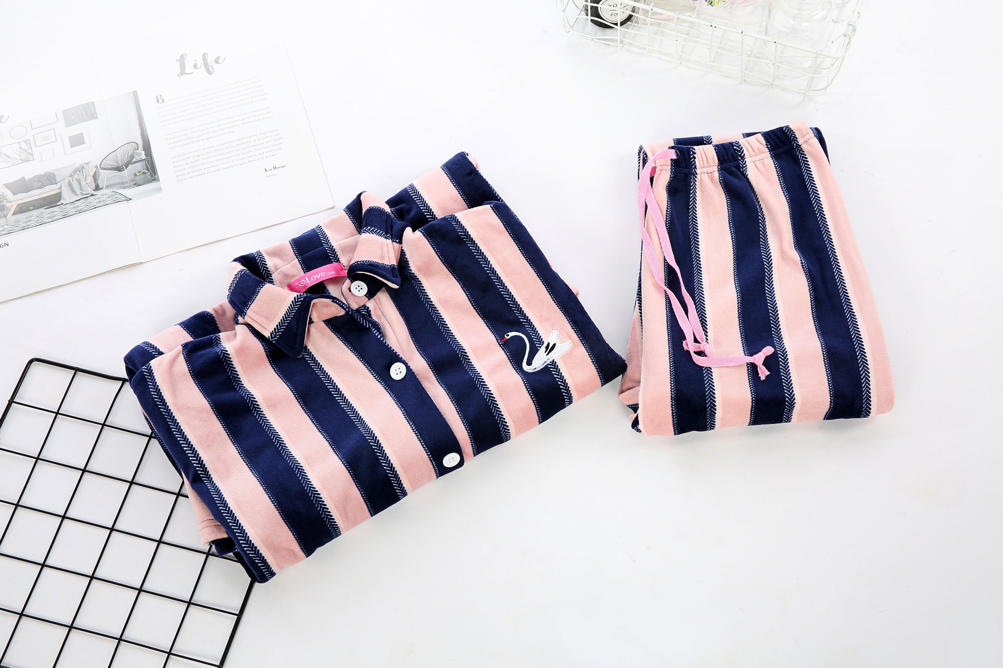 Comprar Striped Ladies Pajamas Set, Striped Ladies Pajamas Set Precios, Striped Ladies Pajamas Set Marcas, Striped Ladies Pajamas Set Fabricante, Striped Ladies Pajamas Set Citas, Striped Ladies Pajamas Set Empresa.